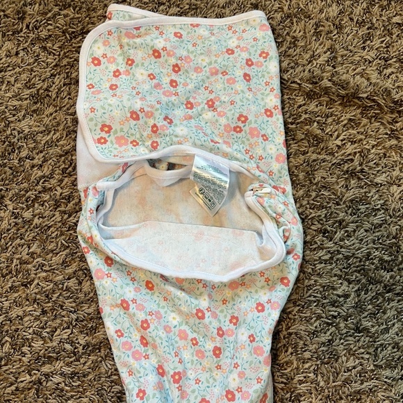 aden + anais Other - aden and anais essentials 0-3 months floral print velcro sleep swaddle zipper